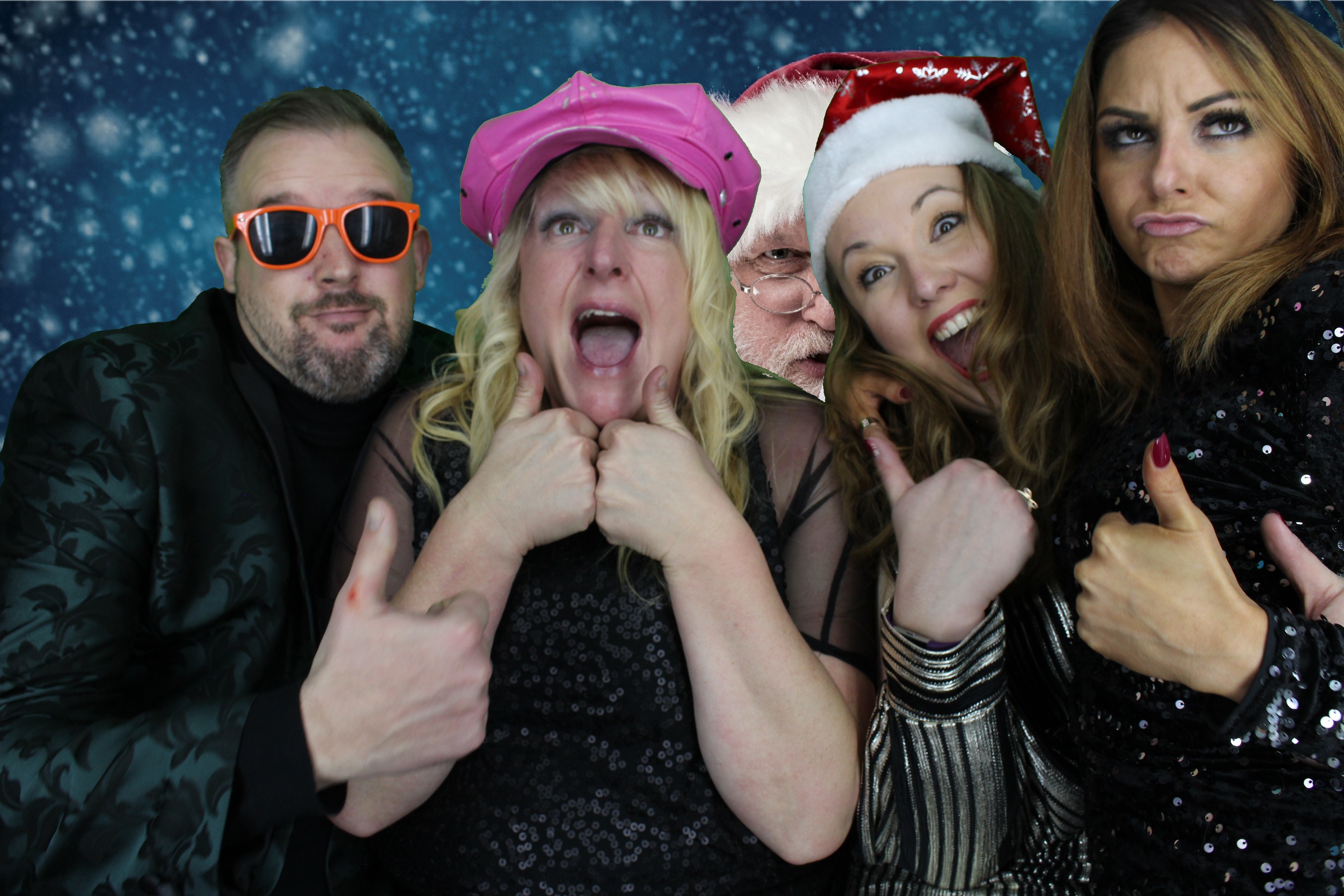 Aster Christmas Party  | View more photos from the event at gallery.myphotoboothexperience.co.uk/u/MyPhotoBoothExperienceLtd/Aster-Christmas-Party